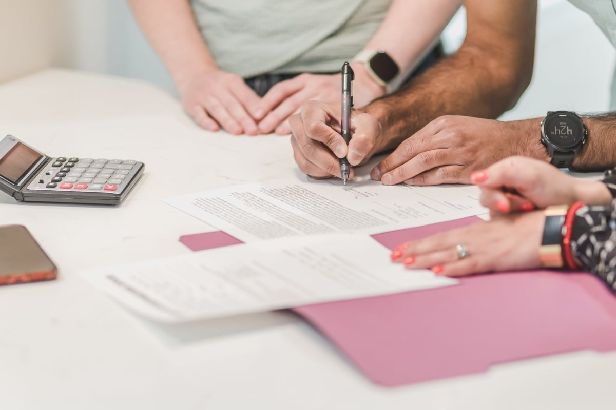 Cómo renovar un contrato de arriendo en Chile: plazos, reajuste y avisos